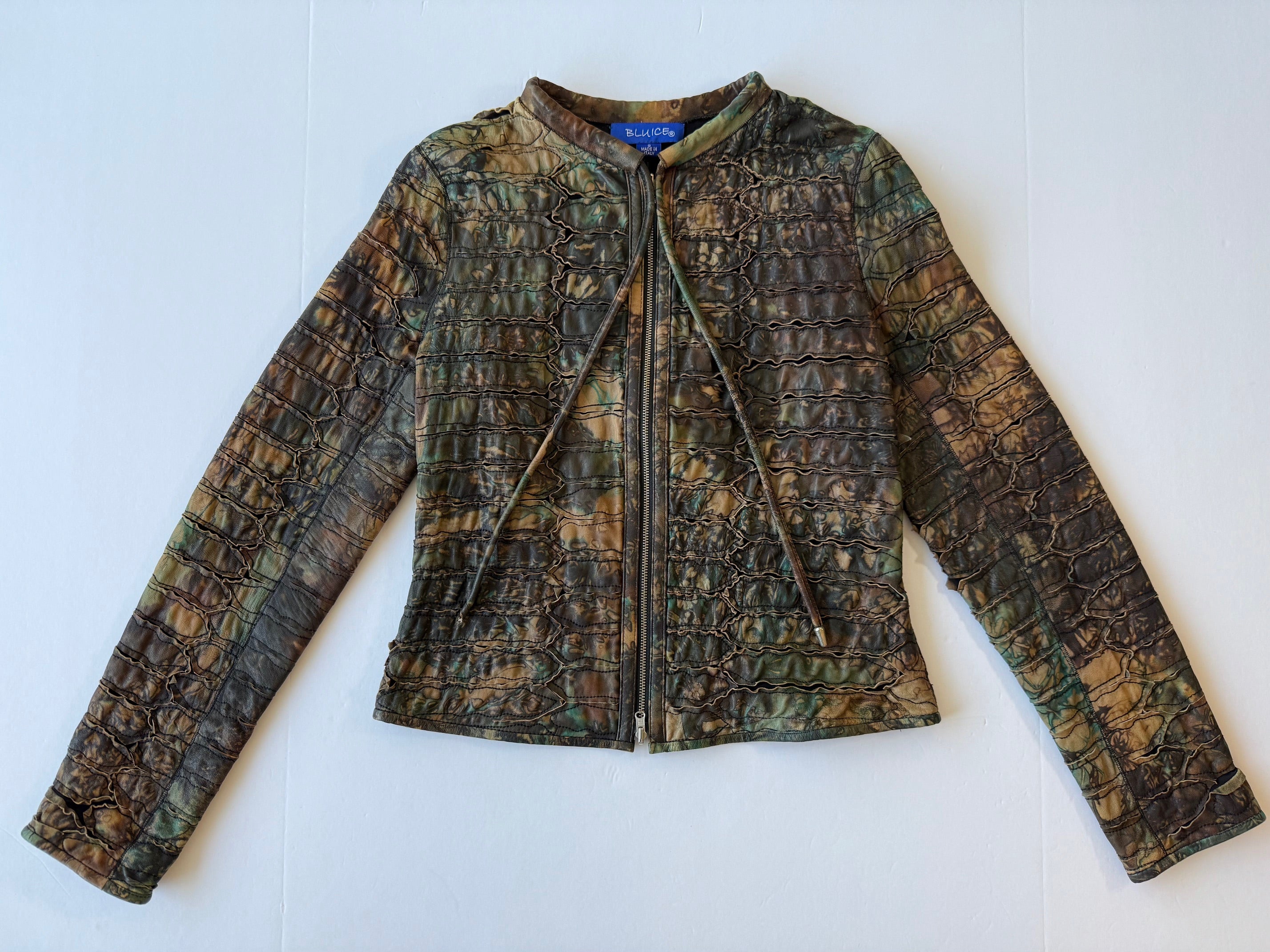 <P>1099P<BR> LAMB LEATHER CUT WORK HAND PAINTED JACKET </P>