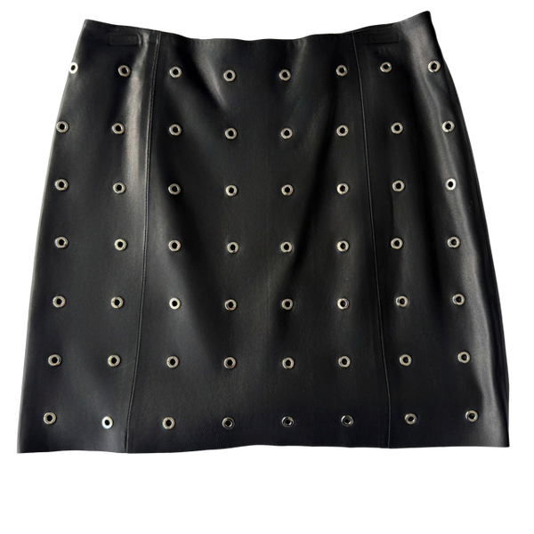 <P>31091G<BR> GROMMET TRIMMED LAMB LEATHER SKIRT 21"/23" (ADDITIONAL COLORS)</P>